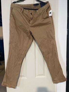 GAP Men's Chino Pants - Brown/Tan